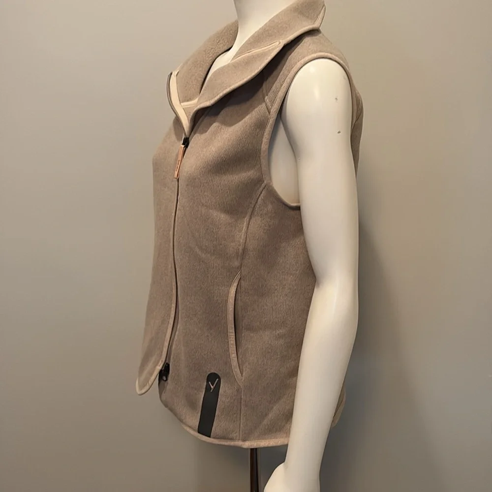 Indyeva Paleto III Vest Polartec Fleece in Tan Size L Large Cabincore Cozy Style